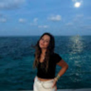 Meet your Posher, Ava